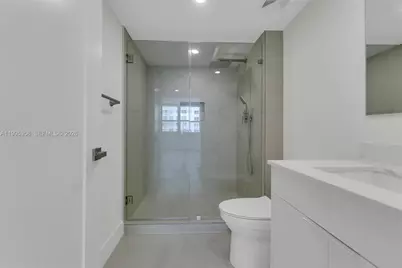 1155 Brickell Bay Dr #2308, Miami, FL 33131 - Photo 25