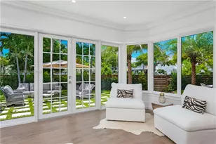 2575 Pine Tree Dr, Miami Beach, FL 33140 - Photo 5