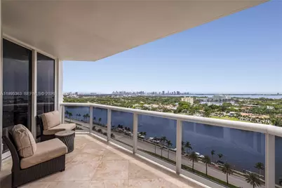 4779 Collins Ave #1706, Miami Beach, FL 33140 - Photo 3