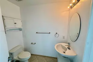 60 SW 13th St, Miami, FL 33130 - Photo 9