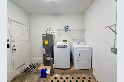 5747 Isles Cir #5747, Tamarac, FL 33321 - Photo 19