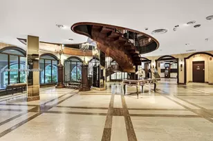 6039 Collins Ave, Miami Beach, FL 33140 - Photo 23