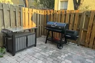 11236 NW 87th St, Doral, FL 33178 - Photo 3