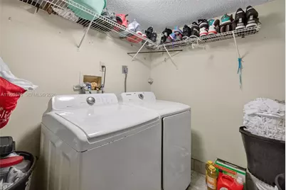 1600 Granfern Ave, West Palm Beach, FL 33415 - Photo 23