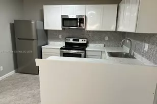 11542 NW 44th St, Coral Springs, FL 33065 - Photo 1