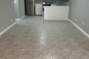 11542 NW 44th St, Coral Springs, FL 33065 - Photo 3