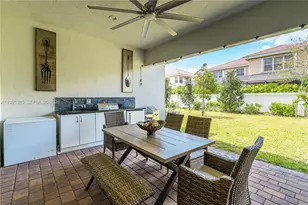 4528 SW 178th Ave, Miramar, FL 33029 - Photo 7