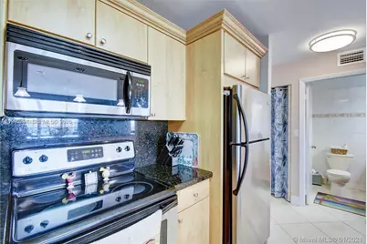3800 S Ocean Dr #902, Hollywood, FL 33019 - Photo 1