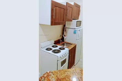 1909 Pierce St #2, Hollywood, FL 33020 - Photo 3