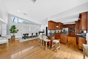 12330 Pine Needle Ln, Pinecrest, FL 33156 - Photo 9