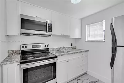 56 NW 62nd St #2, Miami, FL 33150 - Photo 5