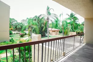 733 SE 1st Way, Deerfield Beach, FL 33441 - Photo 23