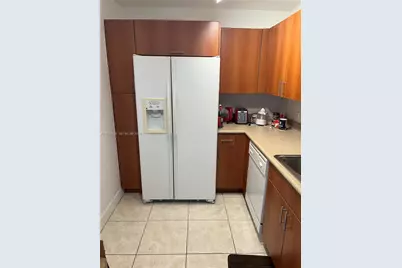 7501 E Treasure Dr #8A, North Bay Village, FL 33141 - Photo 15