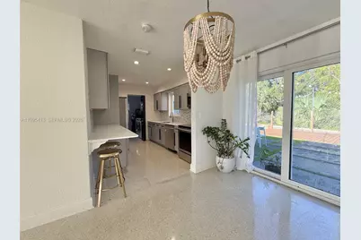 207 SW 12th Ave, Dania Beach, FL 33004 - Photo 13