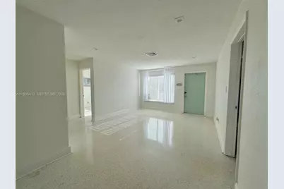 207 SW 12th Ave, Dania Beach, FL 33004 - Photo 9