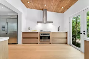 5812 Alton Rd, Miami Beach, FL 33140 - Photo 5