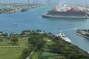 1040 Biscayne Blvd, Miami, FL 33132 - Photo 1