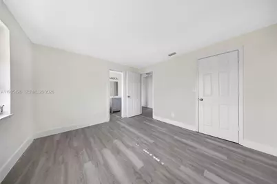 2520 NW 2nd Dr, Pompano Beach, FL 33064 - Photo 17