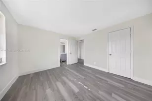 2520 NW 2nd Dr, Pompano Beach, FL 33064 - Photo 17