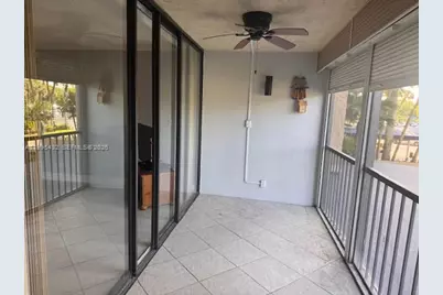 16300 Golf Club Rd #208, Weston, FL 33326 - Photo 7