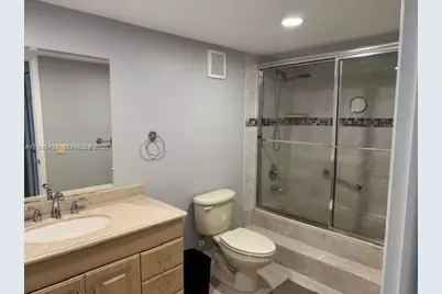 16300 Golf Club Rd #208, Weston, FL 33326 - Photo 15