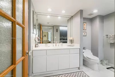 16425 Collins Ave #1212, Sunny Isles Beach, FL 33160 - Photo 11