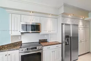 16425 Collins Ave, Sunny Isles Beach, FL 33160 - Photo 7