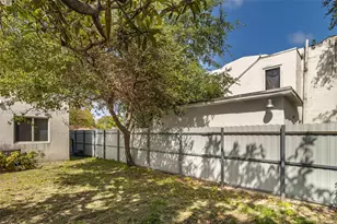 2132 NW 47th St, Miami, FL 33142 - Photo 23