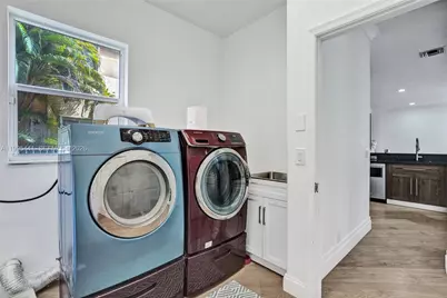 16180 SW 14th St, Pembroke Pines, FL 33027 - Photo 77