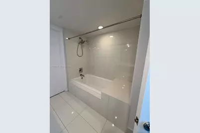 1100 S Miami Ave #2302, Miami, FL 33130 - Photo 11