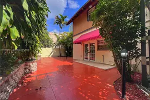 1890 Brickell Ave, Miami, FL 33129 - Photo 17