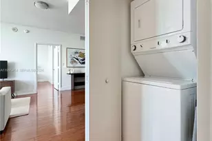 90 SW 3rd St, Miami, FL 33130 - Photo 11