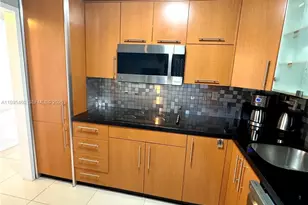 3725 S Ocean Dr, Hollywood, FL 33019 - Photo 11