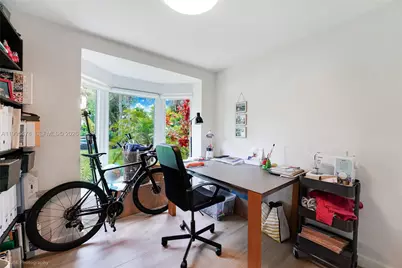 560 Hampton Ln, Key Biscayne, FL 33149 - Photo 17