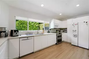 560 Hampton Ln, Key Biscayne, FL 33149 - Photo 7