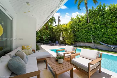 560 Hampton Ln, Key Biscayne, FL 33149 - Photo 19