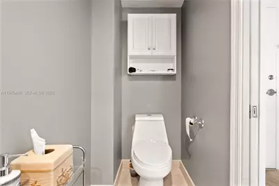 6917 Collins Ave #1609, Miami Beach, FL 33141 - Photo 5