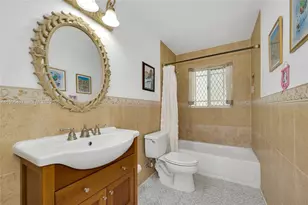 9370 SW 82nd St, Miami, FL 33173 - Photo 17