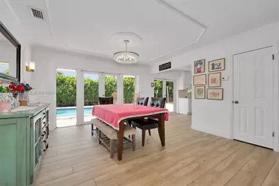 9370 SW 82nd St, Miami, FL 33173 - Photo 11