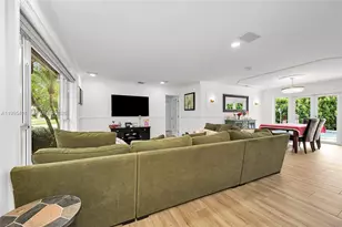 9370 SW 82nd St, Miami, FL 33173 - Photo 7