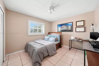 1271 SW 138th Ct, Miami, FL 33184 - Photo 17