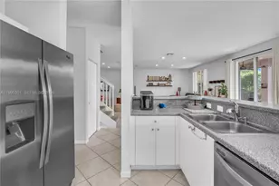 1058 Tupelo Way, Weston, FL 33327 - Photo 17