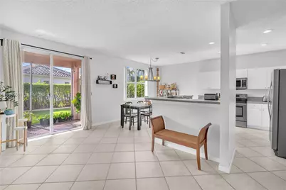 1058 Tupelo Way, Weston, FL 33327 - Photo 13