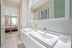 10305 NW 63rd Terrace, Doral, FL 33178 - Photo 17