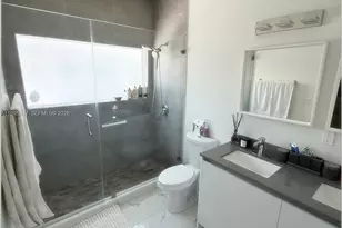 20018 SW 122nd Ave, Miami, FL 33177 - Photo 17