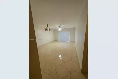 9301 SW 92nd Ave #210C, Miami, FL 33176 - Photo 17