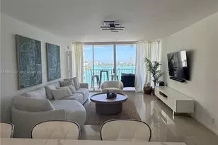 7601 E Treasure Dr, North Bay Village, FL 33141 - Photo 1