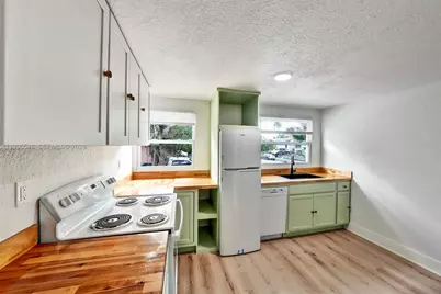 1411 SW 3rd St #2, Miami, FL 33135 - Photo 7