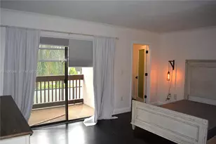 9944 NW 41st St, Doral, FL 33178 - Photo 15