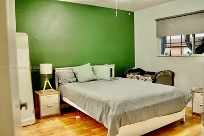 430 SE 7th St #201E, Dania Beach, FL 33004 - Photo 5